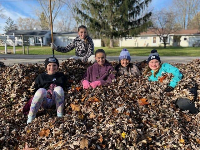 Fall Community Weekend of Service